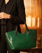 Gloss tote
