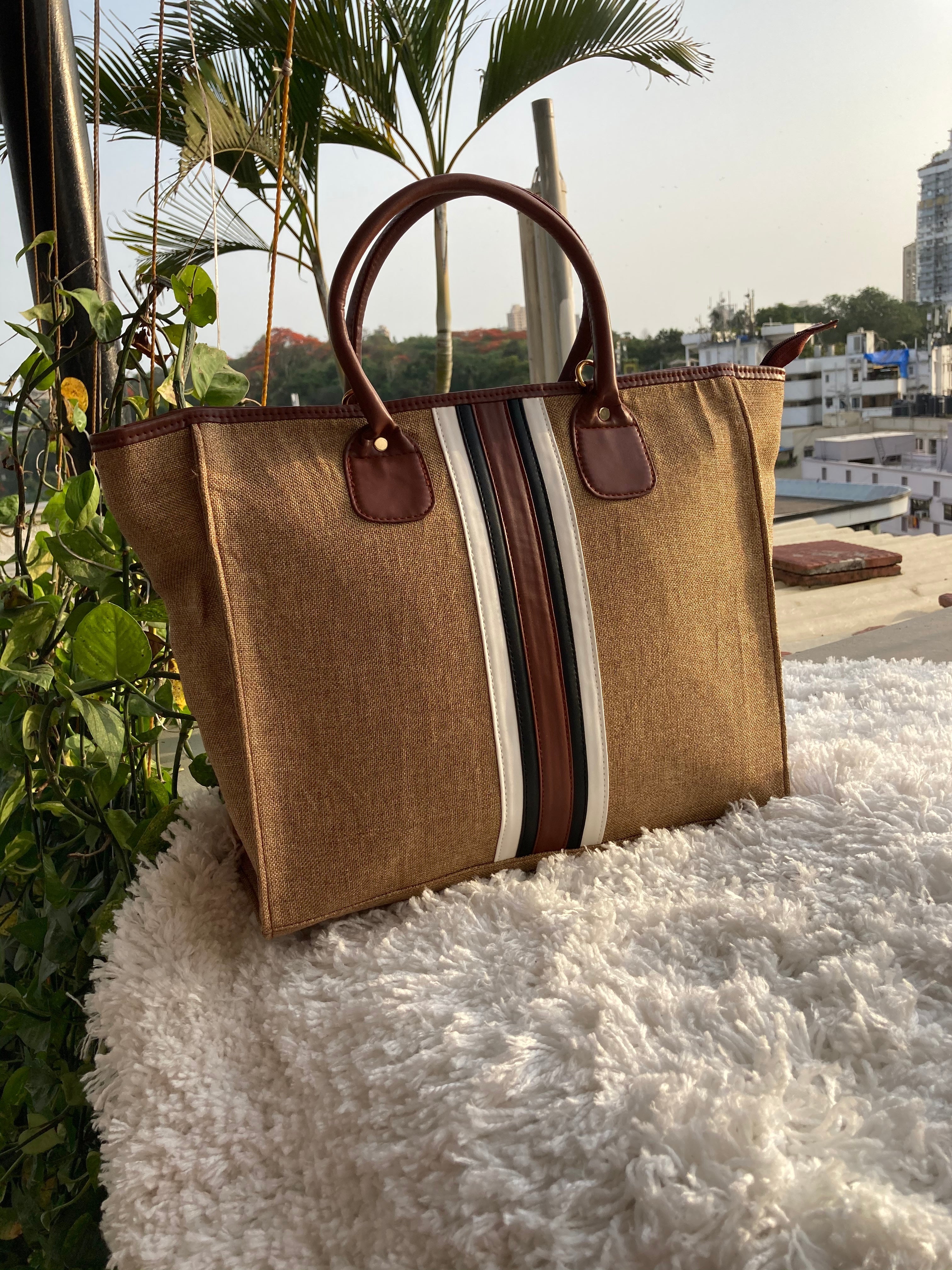 Jute handbag